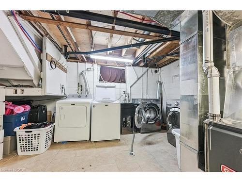107 Deschene Avenue, Hamilton, ON - Indoor Photo Showing Laundry Room