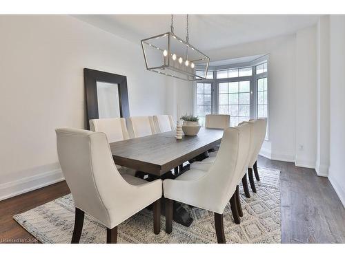 958 Irish Moss Road, Mississauga, ON - Indoor Photo Showing Dining Room