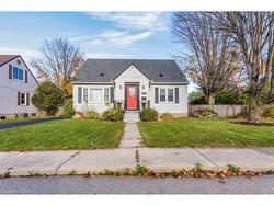 825 Maple Avenue  Woodstock, ON N4S 2A5