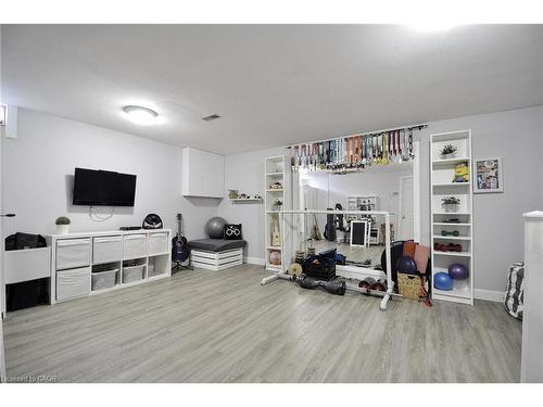 427 Bankside Crescent, Kitchener, ON - Indoor