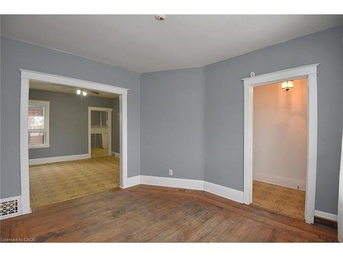 69 Gage Avenue N, Hamilton, ON - Indoor Photo Showing Other Room