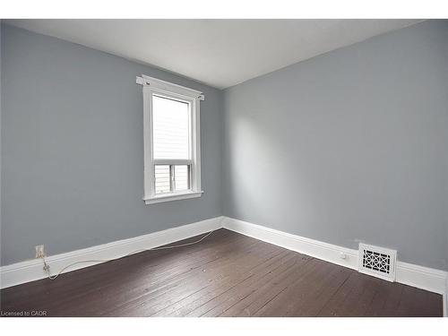 69 Gage Avenue N, Hamilton, ON - Indoor Photo Showing Other Room