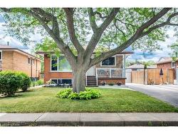 47 Atwater Crescent  Hamilton, ON L9C 2E8