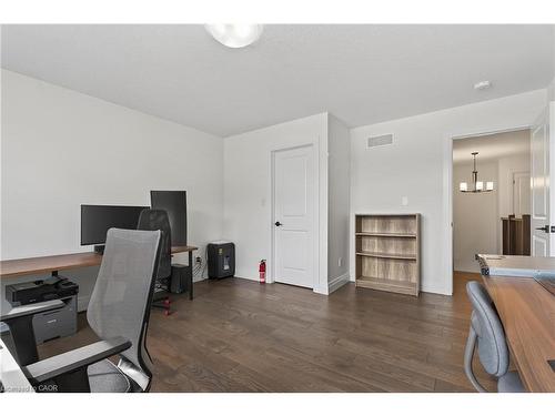 209 Jeffrey Place, Kitchener, ON - Indoor Photo Showing Office