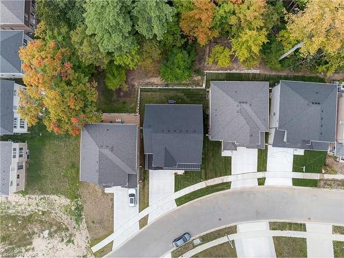 209 Jeffrey Place, Kitchener, ON - Outdoor