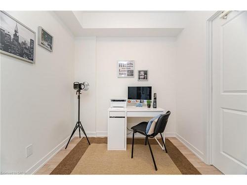 406-335 Wheat Boom Drive, Oakville, ON - Indoor Photo Showing Office