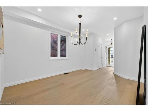 16 Sagewood Drive, Hamilton, ON - Indoor Photo Showing Other Room