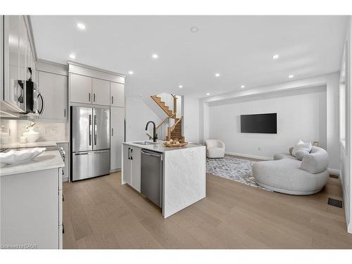 16 Sagewood Drive, Hamilton, ON - Indoor Photo Showing Kitchen With Stainless Steel Kitchen With Upgraded Kitchen