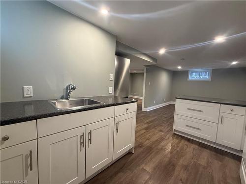 Lower-419 Talbot Street, Hamilton, ON - Indoor