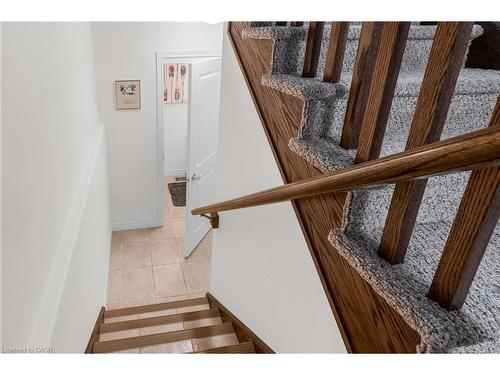 45 Hemlock Way, Grimsby, ON - Indoor Photo Showing Other Room