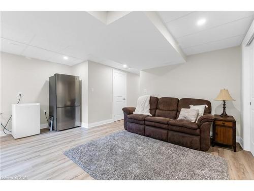 45 Hemlock Way, Grimsby, ON - Indoor