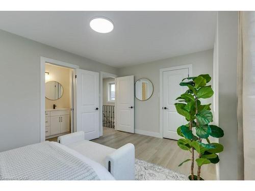 1855 Marconi Boulevard, London, ON - Indoor