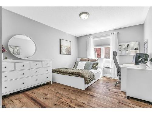 273 Duskywing Way, Oakville, ON - Indoor Photo Showing Bedroom