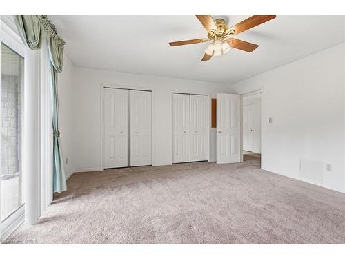 16-3050 Pinemeadow Drive, Burlington, ON - Indoor Photo Showing Other Room