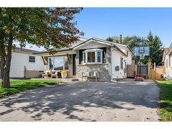 10 Broken Oak Crescent  Kitchener, ON N2N 1N7