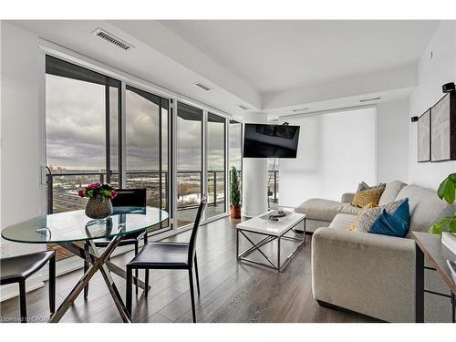 36 Zorra Street, Toronto, ON - Indoor