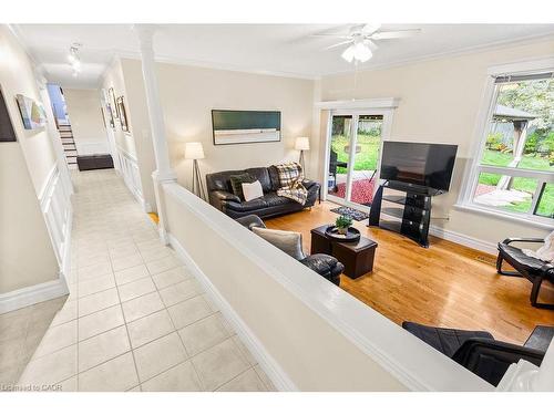 46 Wadsworth Circle, Brampton, ON - Indoor Photo Showing Living Room With Fireplace