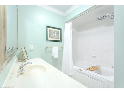 46 Wadsworth Circle, Brampton, ON - Indoor Photo Showing Bathroom