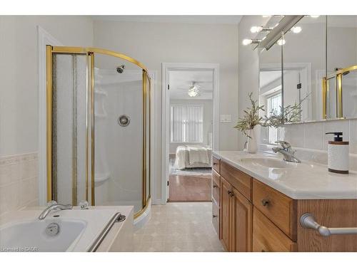 78 Freemont Street, Waterloo, ON - Indoor Photo Showing Bathroom