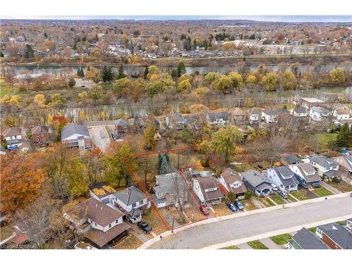 19 Margery Road  Welland, ON L3B 2P5