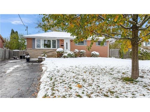 238 Kent Crescent, Burlington, ON - Outdoor