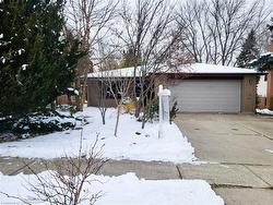 9 Smart Street  Guelph, ON N1G 4L4