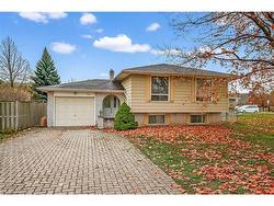 332 King Street E Stoney Creek, ON L8G 1M4