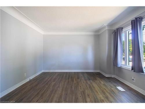 22 Nancy Street, Hamilton, ON - Indoor Photo Showing Other Room