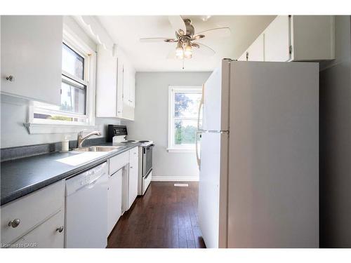 22 Nancy Street, Hamilton, ON - Indoor Photo Showing Kitchen