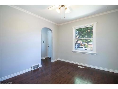 22 Nancy Street, Hamilton, ON - Indoor Photo Showing Other Room