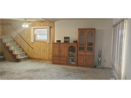 149 Ivon Avenue, Hamilton, ON - Indoor Photo Showing Other Room