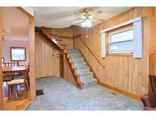 149 Ivon Avenue, Hamilton, ON - Indoor Photo Showing Other Room