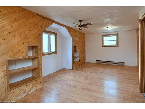 149 Ivon Avenue, Hamilton, ON - Indoor Photo Showing Other Room