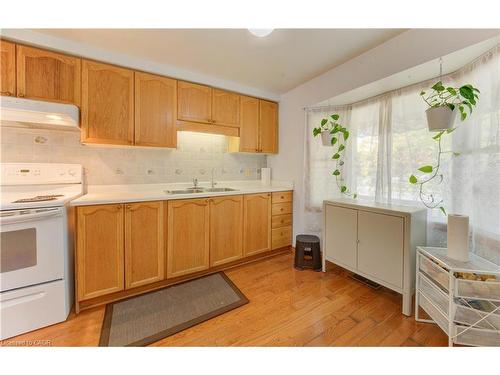 A-307 Northlake Drive, Waterloo, ON - Indoor Photo Showing Kitchen