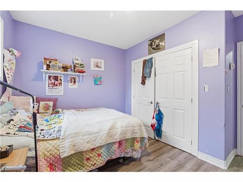 615 Southworth Street S, Welland, ON - Indoor Photo Showing Bedroom