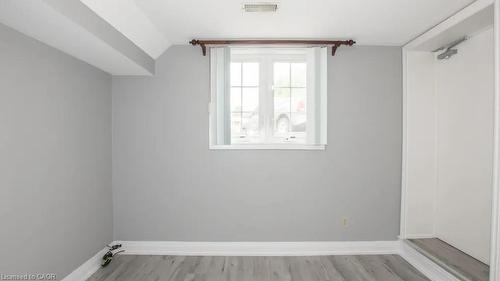 Lower-107 Horning Drive, Hamilton, ON - Indoor Photo Showing Other Room