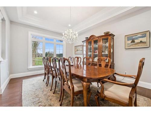28 Serena Lane, Guelph, ON - Indoor Photo Showing Dining Room