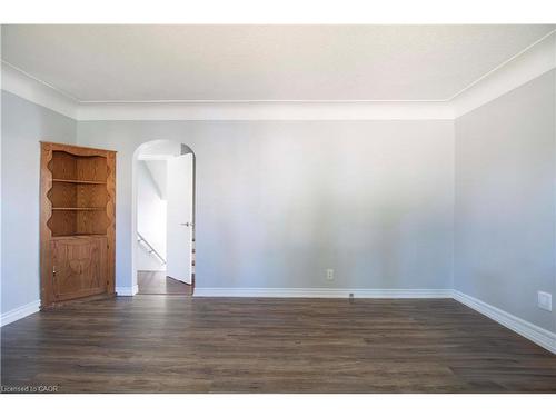 22 Nancy Street, Hamilton, ON - Indoor Photo Showing Other Room