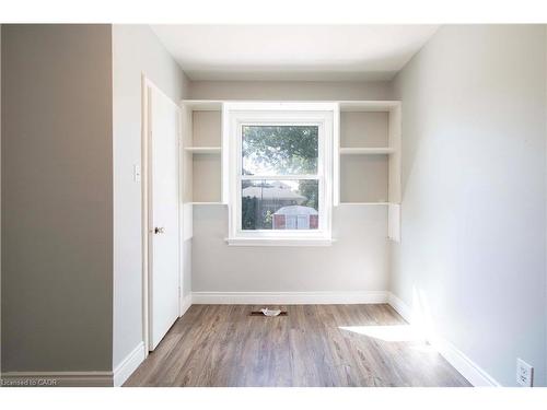 22 Nancy Street, Hamilton, ON - Indoor Photo Showing Other Room
