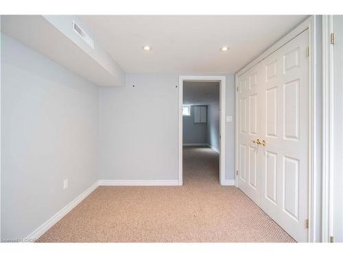 22 Nancy Street, Hamilton, ON - Indoor Photo Showing Other Room
