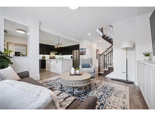 98 Kay Crescent, Fergus, ON - Indoor Photo Showing Living Room