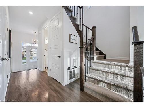 98 Kay Crescent, Fergus, ON - Indoor Photo Showing Other Room