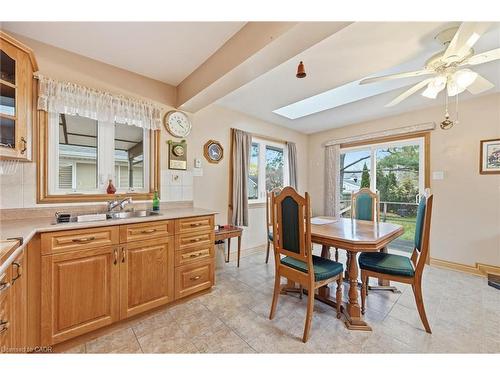 237 Mohawk Road, Oakville, ON - Indoor