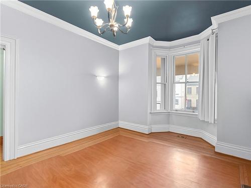282 Main Street W, Hamilton, ON - Indoor Photo Showing Other Room