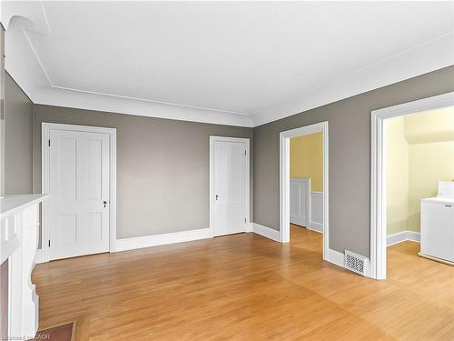 282 Main Street W, Hamilton, ON - Indoor