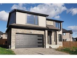 168 Otterbein Road  Kitchener, ON N2B 0A8
