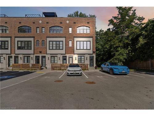 25-405 Plains Road E, Burlington, ON - Outdoor With Facade