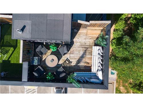 25-405 Plains Road E, Burlington, ON - Outdoor