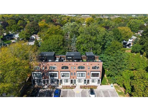 25-405 Plains Road E, Burlington, ON - Outdoor With View