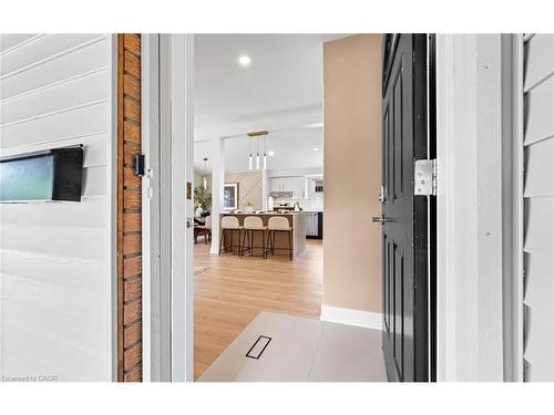 105 Lilacside Drive, Hamilton, ON - Indoor